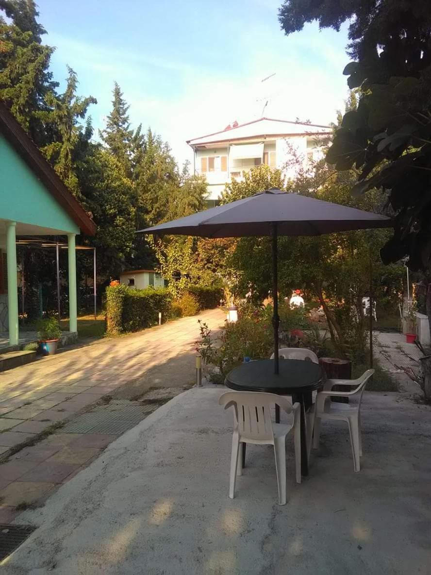 Drosia Apartments Аспровалта Екстериор снимка